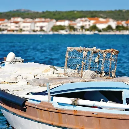 Nice In W/ Wifi, Outdoor Swimming Pool And Heated Swimming Pool Apartment *